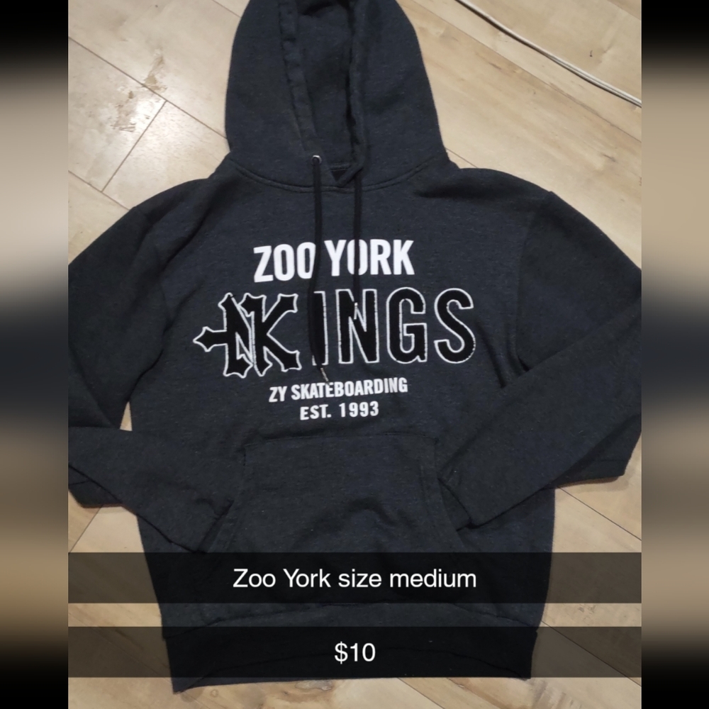 Zoo York sweatshirt, size medium